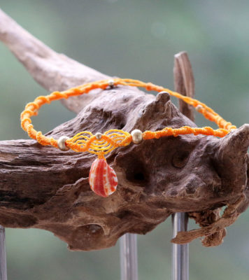 Makramee - Fußbändchen mit Wellen und Muschel in Orange