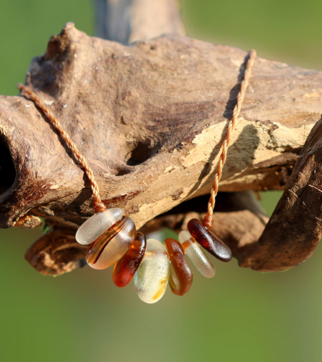 Collier Nomadin, Seeglas / Meerglas / Strandglas - Schmuck aus Strandgut