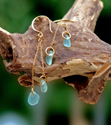 Ohrringe Meersesbrandung, Karen Hill Tribe Feinsilber, Gold, mit Seeglas / Meerglas / Strandglas