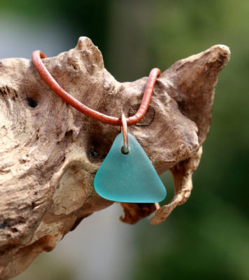 Schmuck für Individualisten - Halskette Wilds Wossa mit Seeglas