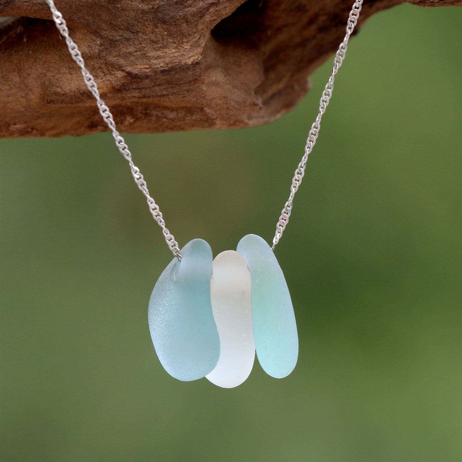 Kette Meeresbrandung, Singapur Twister aus 925 Sterling Silber mit Perlen aus echtem Meerglas / Seeglas / Strandglas