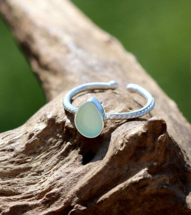 Schmuck aus Seeglas und 925 Sterling Silber, Ring Ocean Drop.