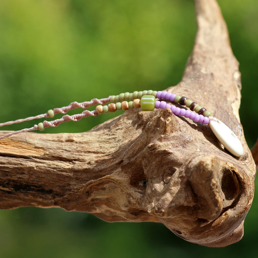 Halsband mit Strandstein mit von Hand gebohrtem Herz, Rocailles und Kokosnuss - Hippie-Schmuck